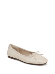 Sam Edelman Cream Alie Regular Fit Ballet Shoes - Image 3 of 7