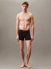 Calvin Klein Black Ground Icon Cotton Stretch Boxer Trunks Set - Image 2 of 5