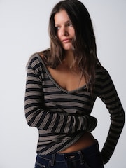 The Set 3 Pack V-Neck Sheer Long Sleeve Tops - Bild 6 von 11