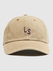 Natural - Levi's® Long Sleeve Monogram Cap - Imagen 3 de 4
