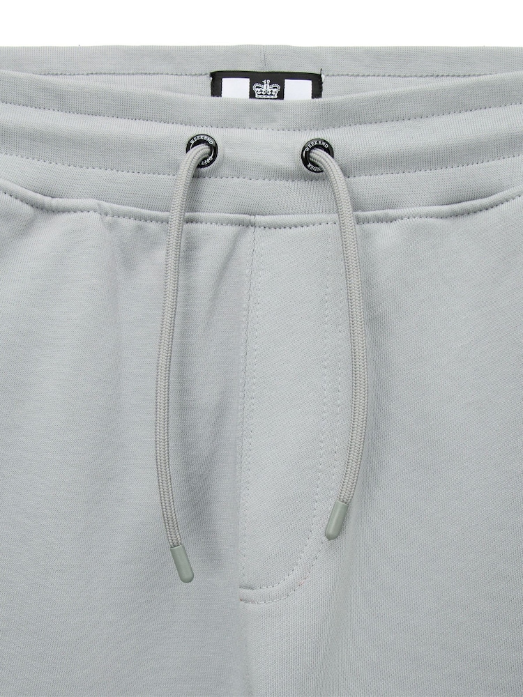 Weekend Offender Noreaster Grey Shorts With Flat Binding - Image 2 of 4