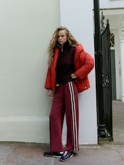 Red Shower-Resistant Short Duvet Padded Puffer Jacket - Image 4 of 7