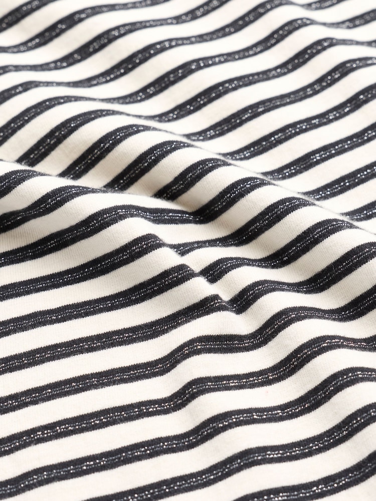 Elfenbein Metallic - FatFace Long Sleeve Stripe T-Shirt - Bild 6 von 6 Elfenbein Metallic - FatFace Long Sleeve Stripe T-Shirt - Bild 6 von 6