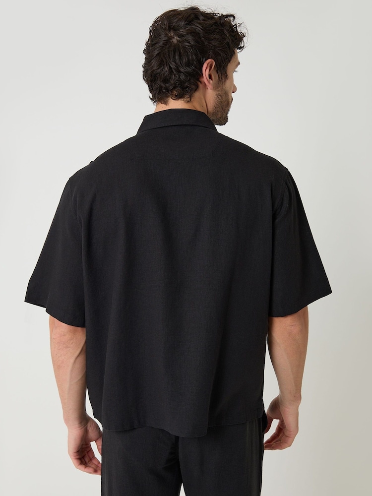 Threadbare Black Boxy Fit Linen Blend Short Sleeve Shirt - Image 2 of 5