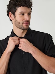 Threadbare Black Boxy Fit Linen Blend Short Sleeve Shirt - Image 5 of 5