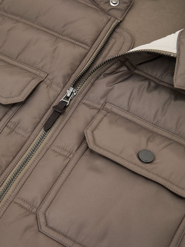 Reiss Taupe Brown Connor Hybrid Quilted Interlock Flap-Pocket Jacket - Image 6 of 6