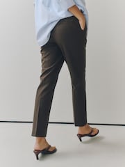 بني - Tailored Slim Trousers With Wool - صورة 4 من 7