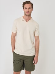 Threadbare Green Regular Fit Textured Cargo Shorts - Image 1 of 4