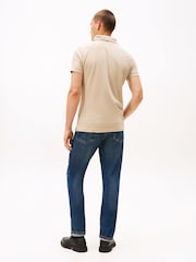 Tommy Hilfiger חולצת פולו עם שרוולים קצרים - תמונה 3 מתוך 5