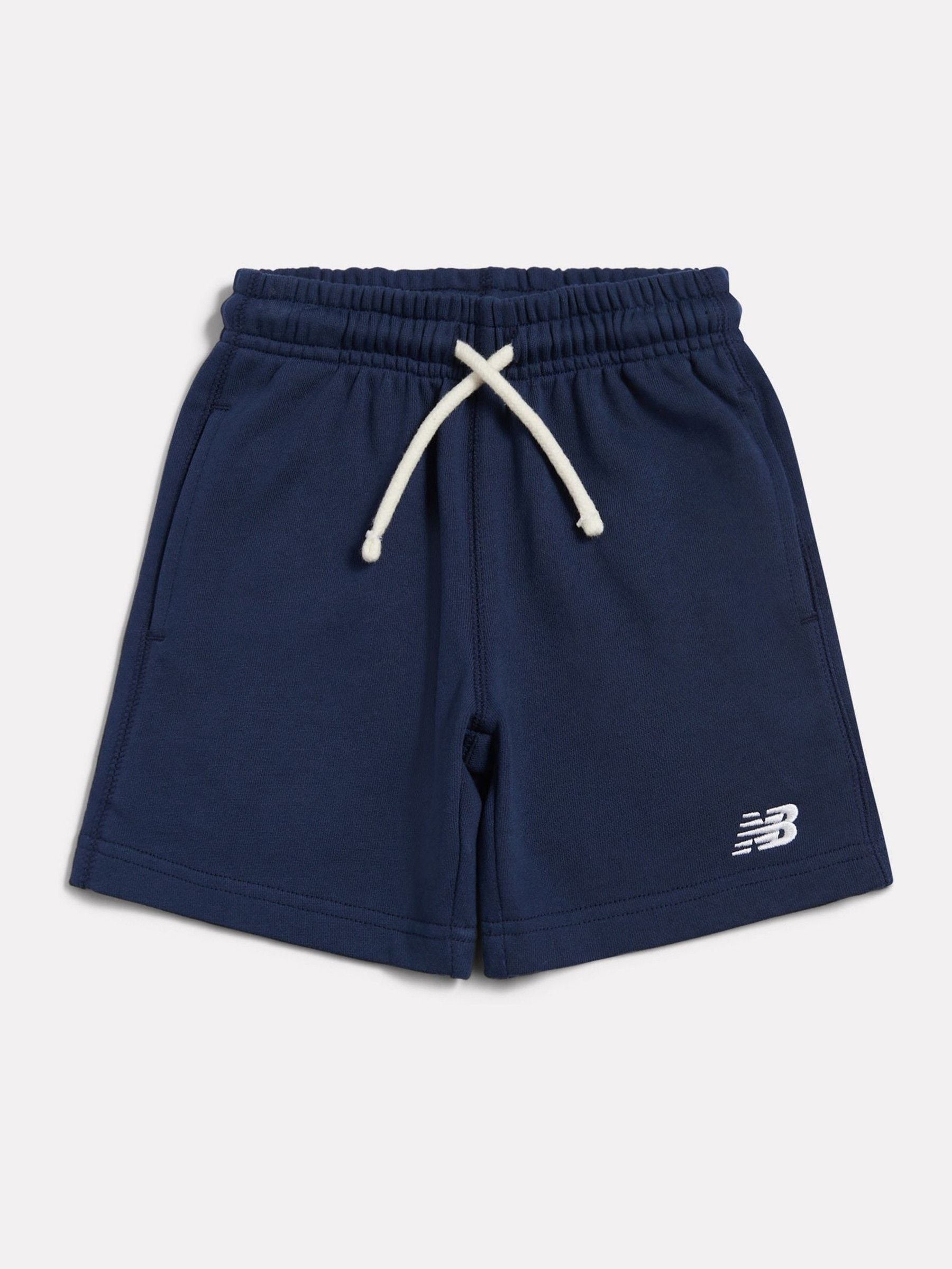 Nb....Rc ❤️です。 Cumpără Bleumarin - New Balance Logo French Terry Shorts from Next