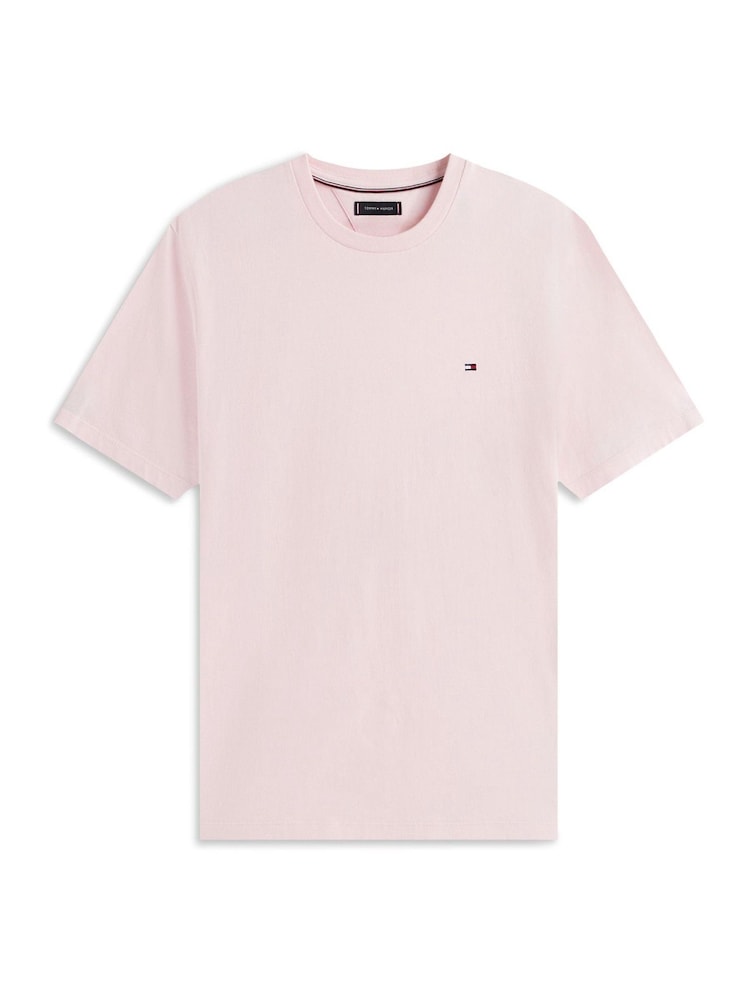 ורוד - Tommy Hilfiger חולצת טי עם צווארון עגול ורקמת דגל - תמונה 6 מתוך 6