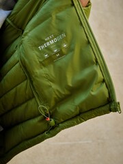 Limonkowo-zielony - Lightweight Shower Resistant Quilted Jacket - Obraz 7 z 7