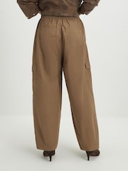 River Island Mid Rise Barrel Leg Utility Cargo Trousers - Изображение 3 4