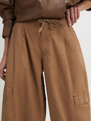 River Island Mid Rise Barrel Leg Utility Cargo Trousers - Изображение 4 4