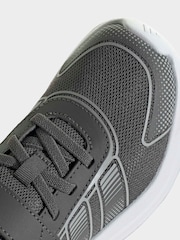 אפור - adidas נעלי ספורט, דגם 4.0 Tensaur Run - תמונה 7 מתוך 8