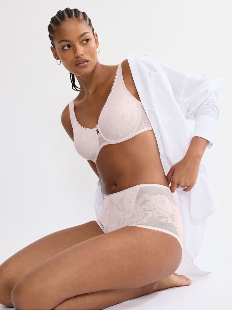 Triumph Cream Wild Rose Sensation Minimizer Bra - Image 1 of 5
