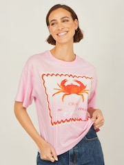 Yumi Pink Crab Vacation Print T-Shirt - Image 4 of 5