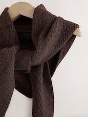 Schokoladenbraun - Large Ribbed Triangle Scarf - Bild 4 von 5