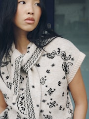 Monochrome Bandana Print Tie Neck Knitted Tank Top - Image 4 of 8