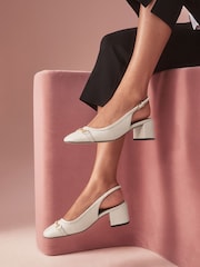 Οστό - B by Ted Baker Leather Snaffle Slingback Heels - Εικόνα 1 από 9
