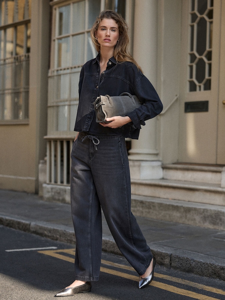 Juoda - N.Premium Boxy Denim Shirt - 2 paveikslėlis iš 7 Juoda - N.Premium Boxy Denim Shirt - 2 paveikslėlis iš 7