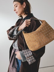 Hellbraun - Suedette Studded Hand Held Bag - Bild 1 von 9