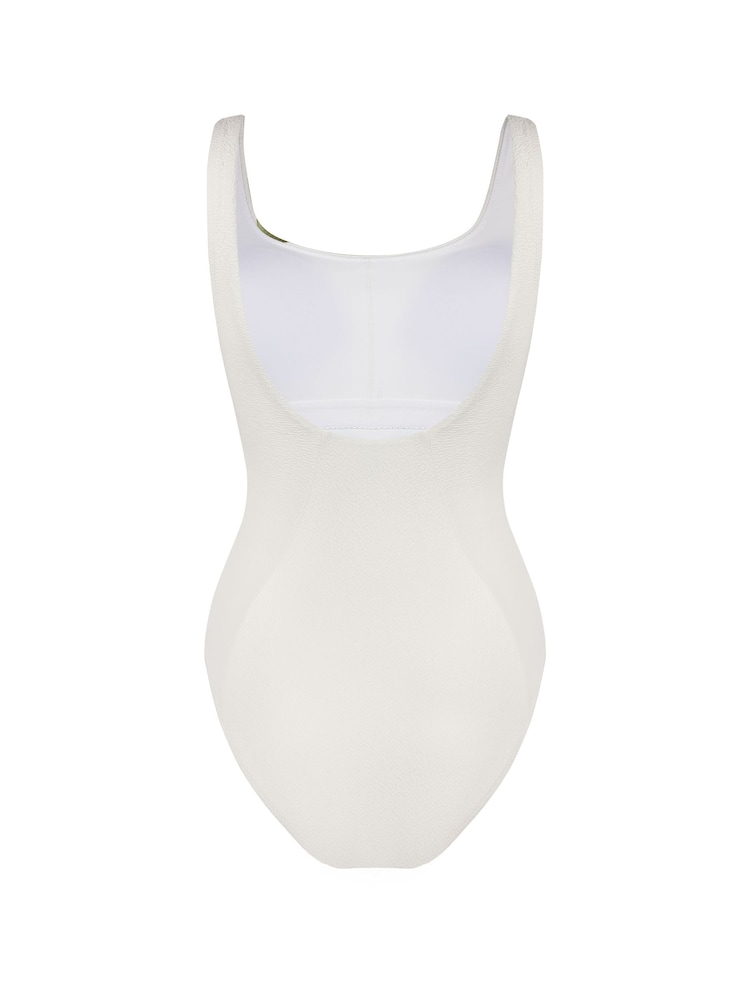 Chelsea Peers Crinkle Olive Oil Swimsuit - Bild 6 von 6 Chelsea Peers Crinkle Olive Oil Swimsuit - Bild 6 von 6