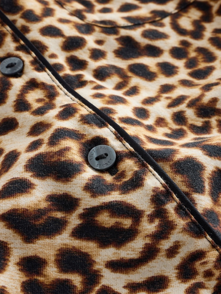Victoria's Secret Leopard Brown Flannel Long Pyjama Set - Image 2 of 4 Victoria's Secret Leopard Brown Flannel Long Pyjama Set - Image 2 of 4