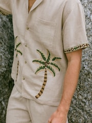 Chelsea Peers Natural Linen-Blend Embroidered Palm Short Sleeve Shirt - Image 5 of 6
