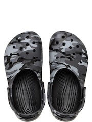 Crocs Black Classic Camouflage Clogs - Image 5 of 6