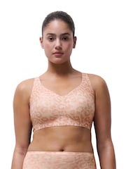 Chantelle Soft Stretch Power Plunge Non Wired support Bra - Image 1 of 4