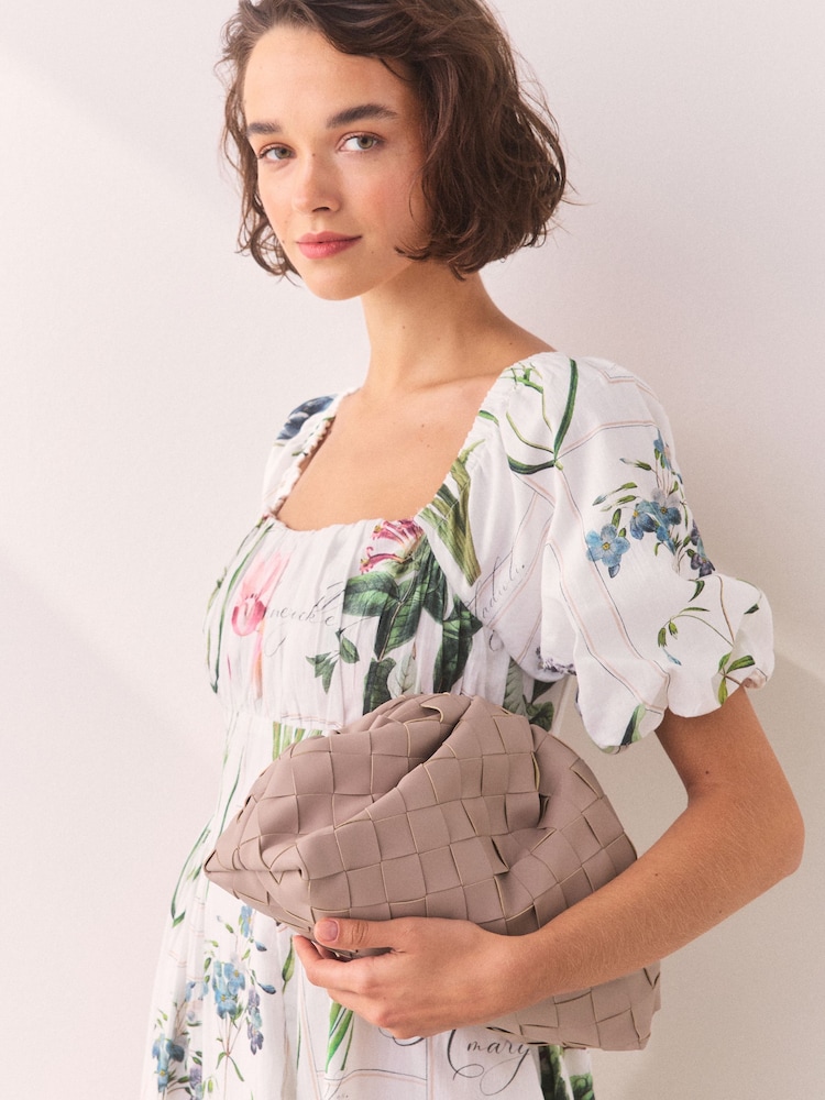 Pink - Oversized Weave Snap Clutch Bag - Bild 1 von 3 Pink - Oversized Weave Snap Clutch Bag - Bild 1 von 3
