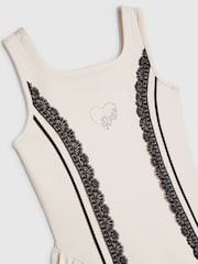 River Island Premium Lace Prom Dress - صورة 3 من 4