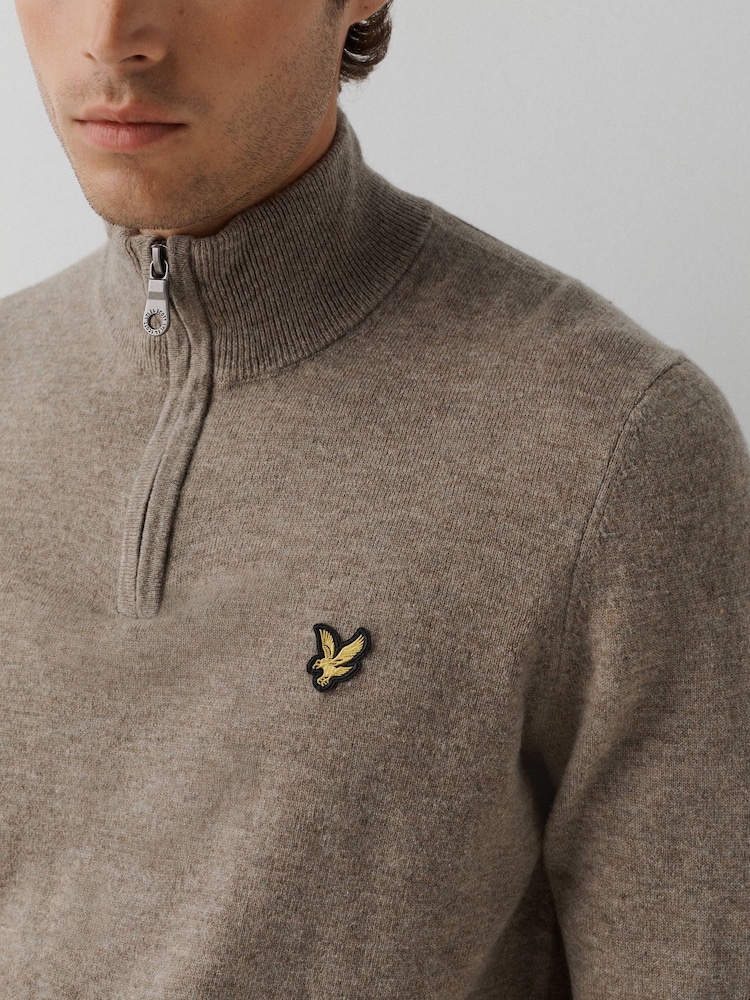 Lyle & Scott Green Lambswool Blend Quarter Zip Jumper - Image 4 of 4 Lyle & Scott Green Lambswool Blend Quarter Zip Jumper - Image 4 of 4