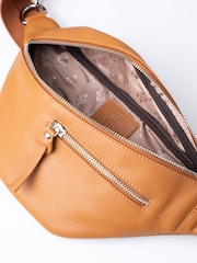 Lakeland Leather Brown Tarn Sling Bag - Image 4 of 6