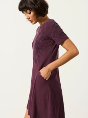 Dunkellila - FatFace Floral Jersey Dress - Bild 3 von 6
