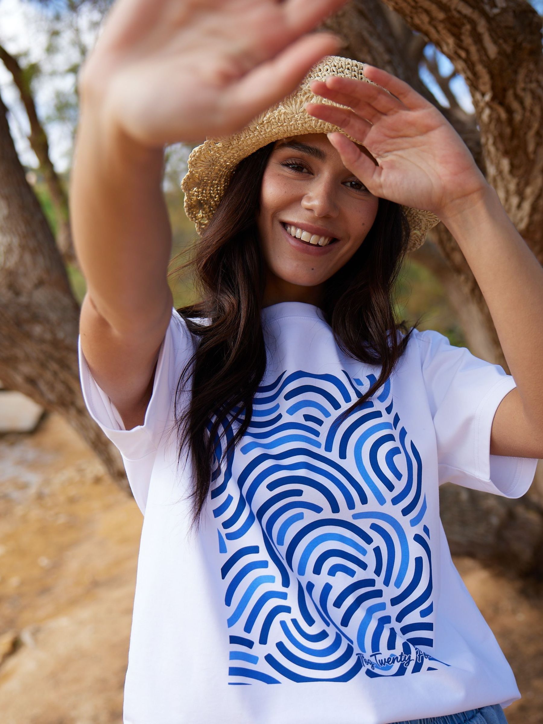 トップス vrg23sssh250 Buy Tog 24 White Blue Wave Premium Supersoft T-Shirt from Next Canada