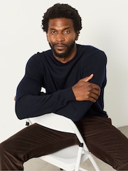 أزرق داكن - FatFace Malton Merino Crew Neck Knitted Jumper - صورة 5 من 6