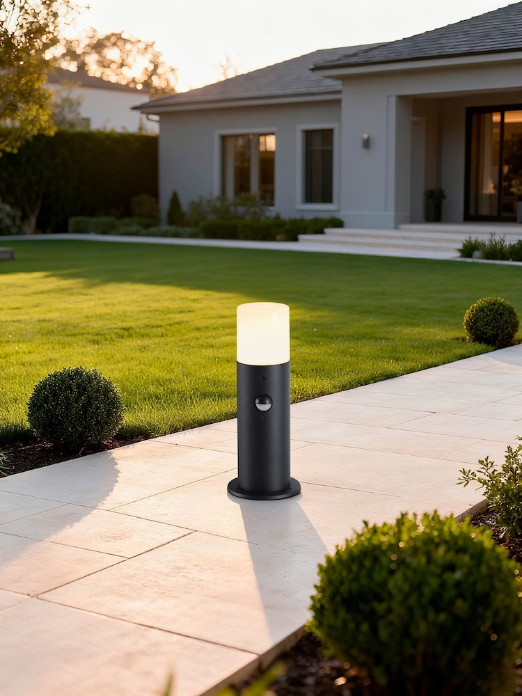 Searchlight Black and White Dax LED Outdoor Bollard Aluminium - Image 1 of 4