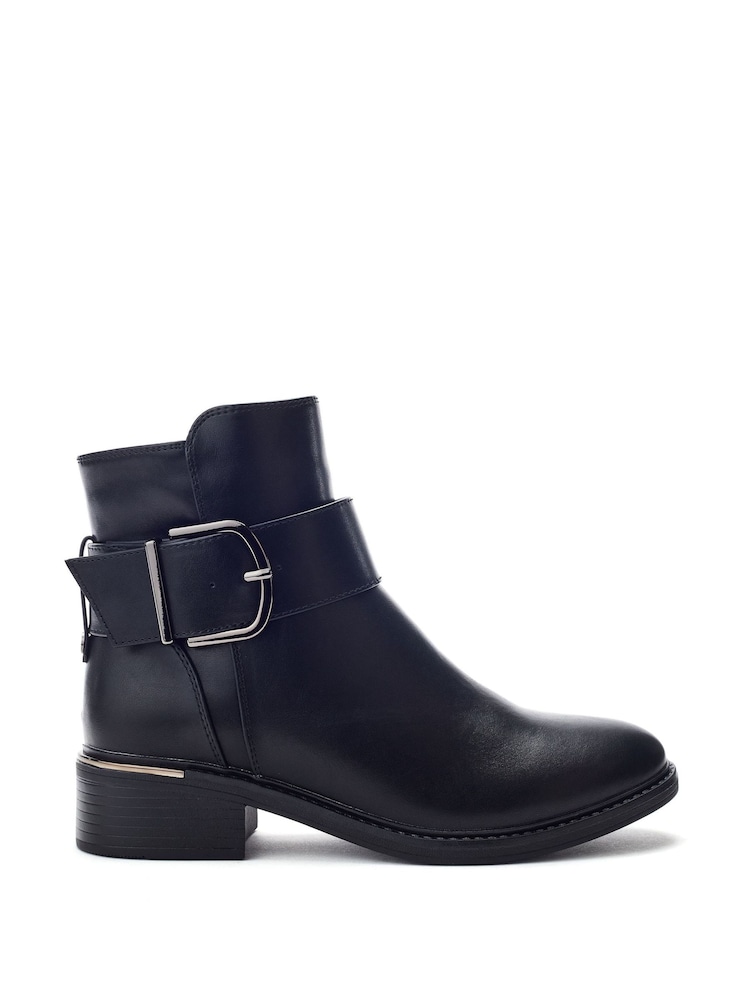 Moda in Pelle Palomia Large Buckle Ankle Boots - Slika 1 od 4