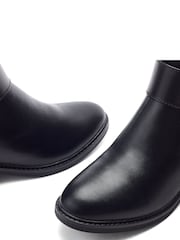 Moda in Pelle Palomia Large Buckle Ankle Boots - Slika 3 od 4