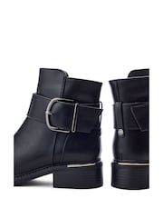 Moda in Pelle Palomia Large Buckle Ankle Boots - Slika 4 od 4