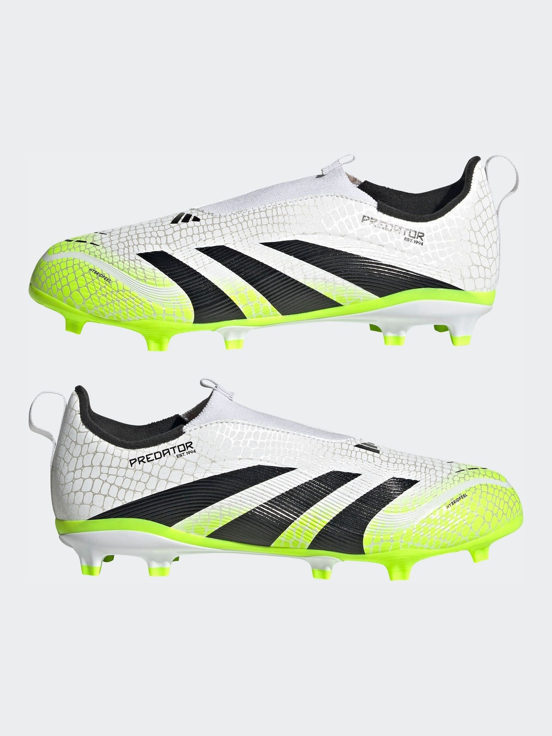 Next：日本 adidas Predator League 紐なし ファーム/マルチグラウンド