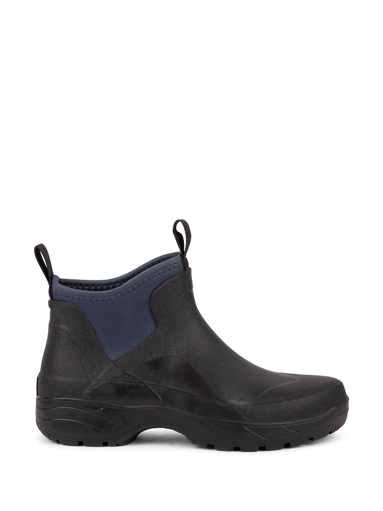Trespass Black Izzy Neoprene Lined Wellies - Image 1 of 5 Trespass Black Izzy Neoprene Lined Wellies - Image 1 of 5