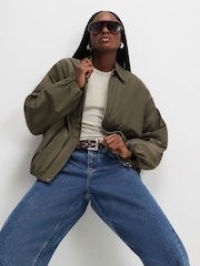 River Island Green Bubble Hem Bomber Jacket - Image 2 of 4