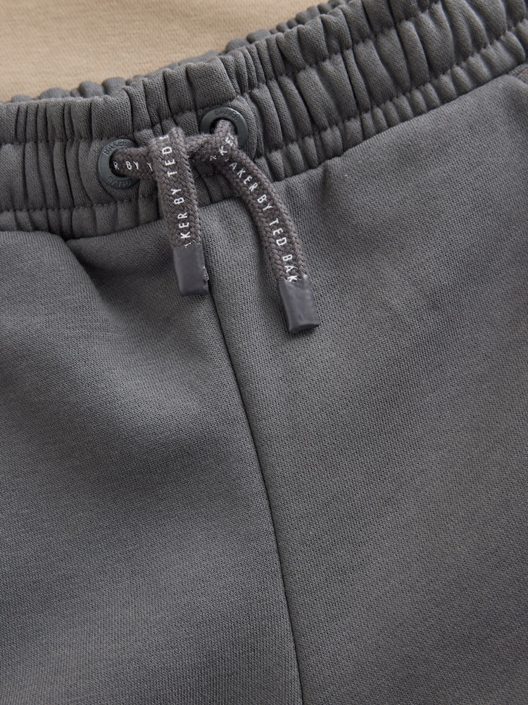 Sand - Baker by Ted Baker Oversized Genser og Joggebukser Sett - Bilde 7 av 7
