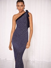Lipsy Lurex Rib Detail Velvet Bow One Shoulder Knit Maxi Dress - Bild 4 von 6