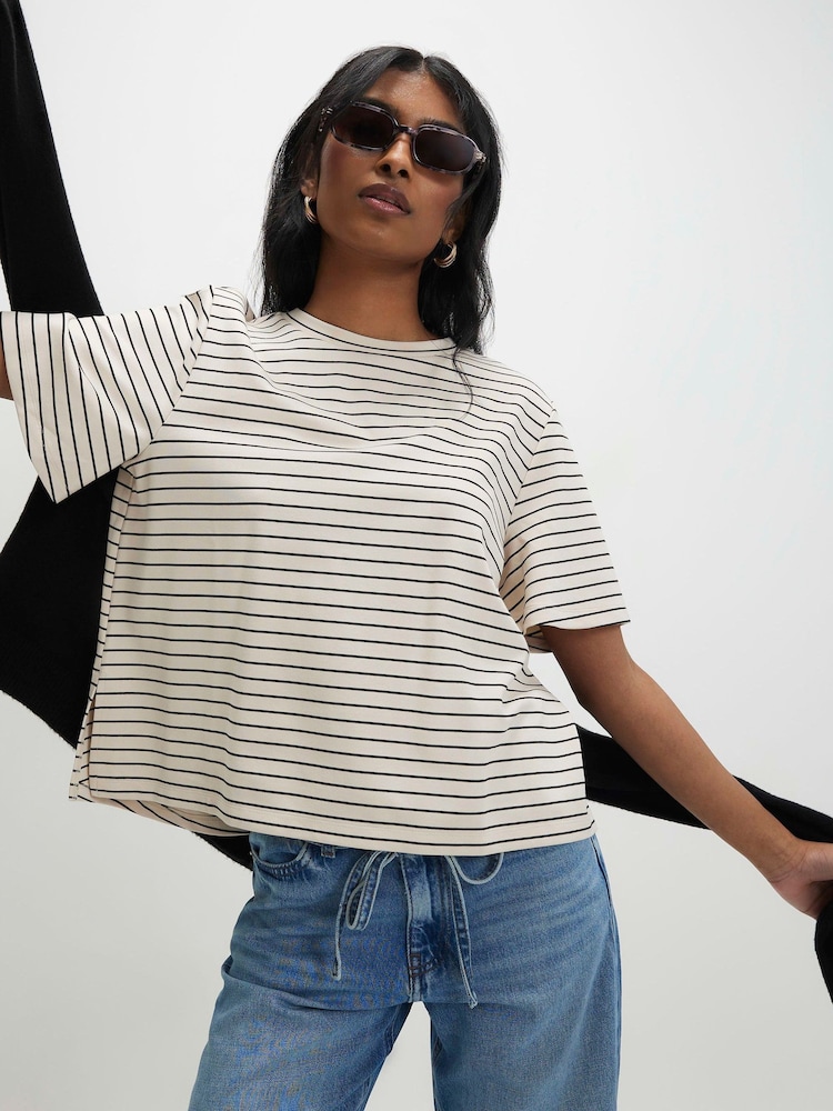 River Island Short Sleeve Striped Top - תמונה 1 מתוך 4