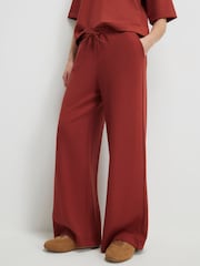 بنطلون رياضي فاخر برجل واسعة من River Island - صورة 2 من 2