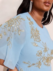 Azul claro - Vestido a media pierna de manga corta con detalles de pedrería de Friends Like These - Imagen 3 de 4